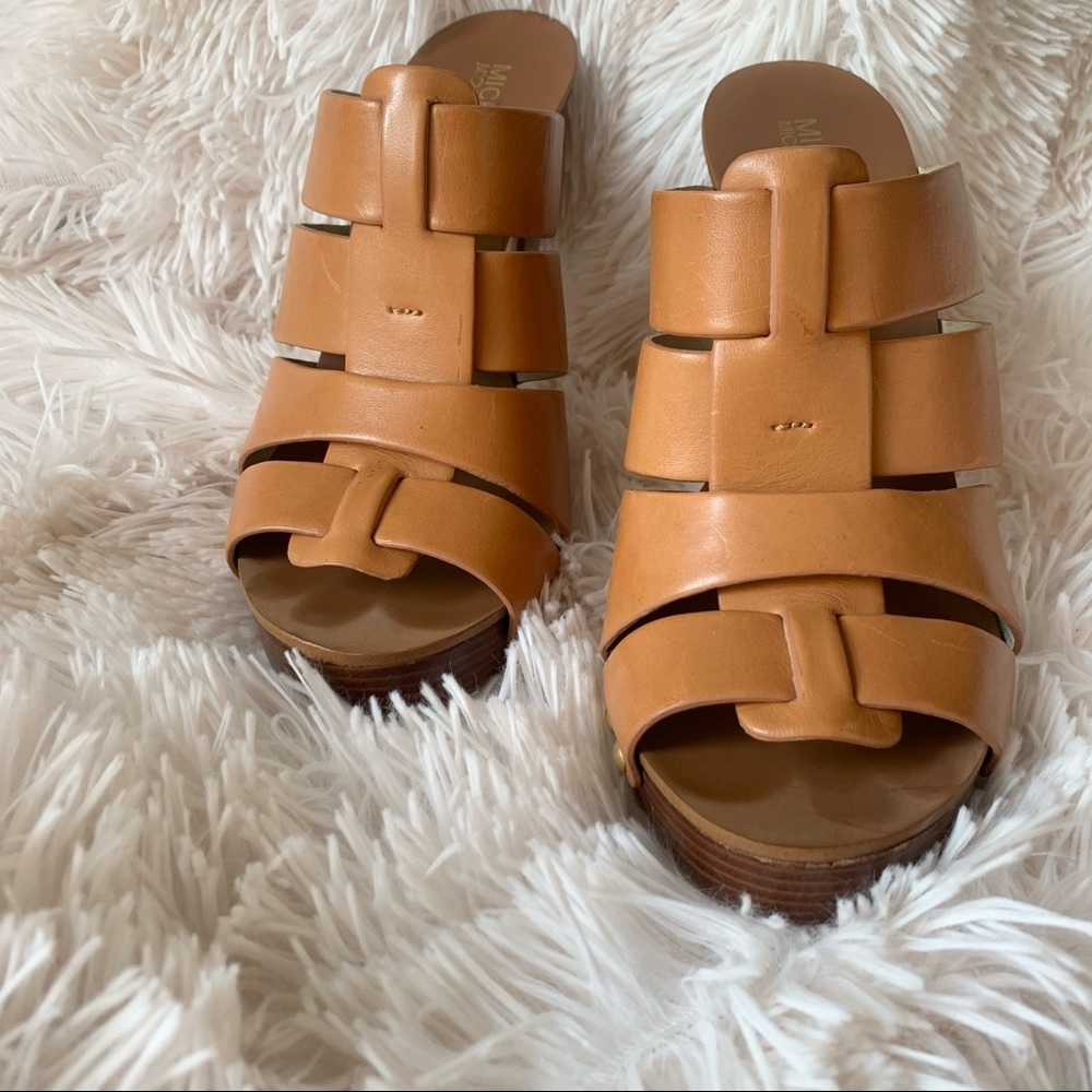 Michael Kors Somerly Leather Mule Pump Heels - Picture 9 of 12